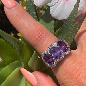 🌺Gorgeous purple amethyst ring 🌺